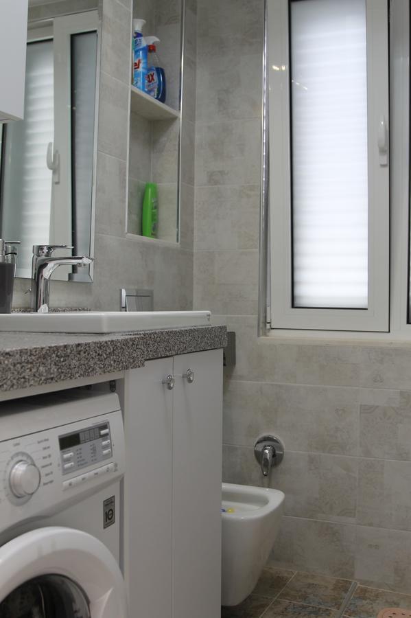 Absolute Blloku Apartment Tirana Exterior foto